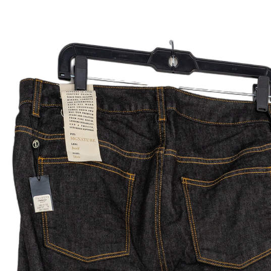 NWT Womens Black Denim Signature Fit Medium Wash Bootcut Jeans Size 16W image number 4
