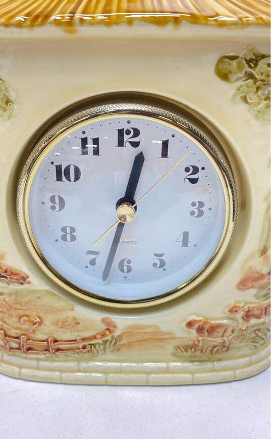 Sears Roebuck and Co. Vintage Ceramic Kitchen Wall Clock Country Motif image number 2
