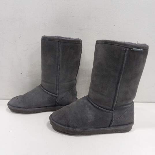 Bearpaw Women's Emma Gray Suede Short Boots Size 9 image number 2