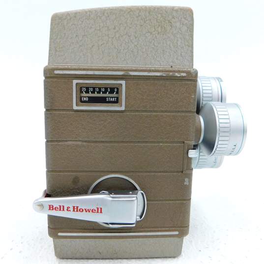 Vintage Bell & Howell 252 8mm Film Camera w/ Leather Case image number 7