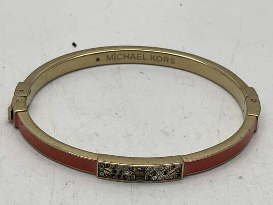 Womens Gold-Tone Clear Rhinestones Hinged Round Bangle Bracelet 21.1g image number 1