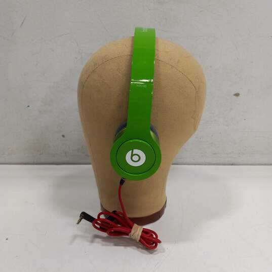 Beats Solo HD Green Headphones w/ Case image number 5