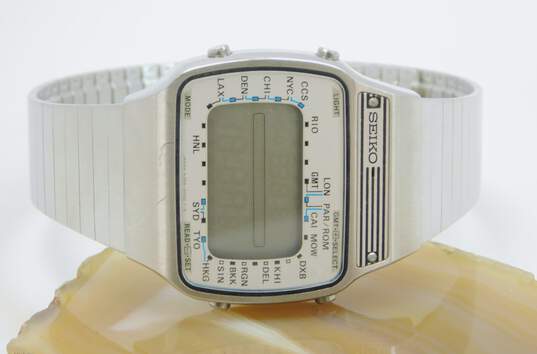 Vintage Seiko World Time LCD Screen Men's Watch 65.6g image number 3