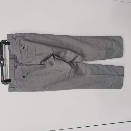 Men's Tailored Fit Slacks Sz 36x32 image number 2
