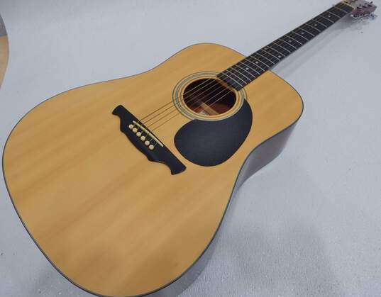 Alvarez Brand RD10 Model Wooden Acoustic Guitar w/ Soft Gig Bag image number 2