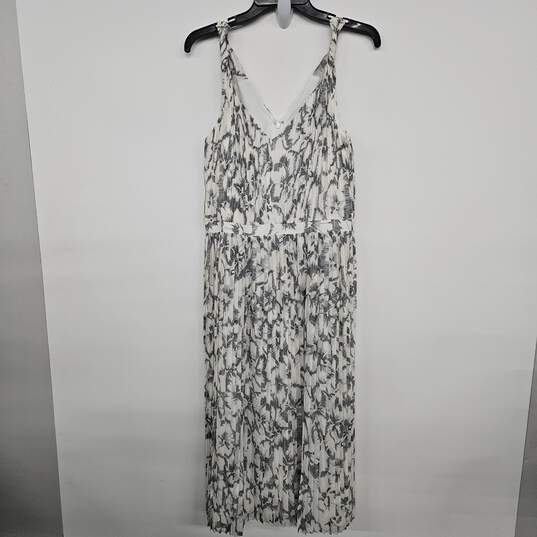 White Grey V Neck Pleated Sleeveless Dress image number 1
