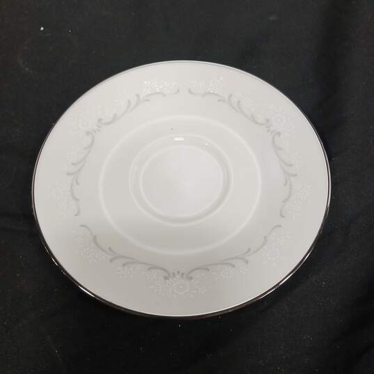 7 Pieces of Noritake Fine China image number 4