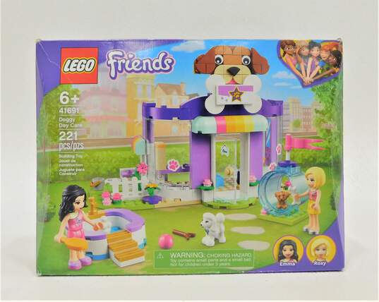 LEGO Friends Doggy Day Care 41691 Sealed Set image number 1