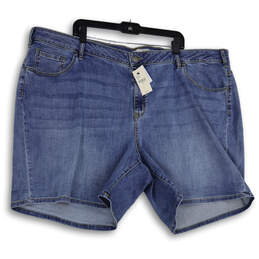 NWT Womens Blue Medium Wash Flat Front Stretch Denim Jean Shorts Size 28