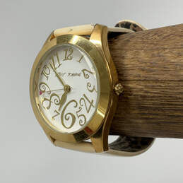 Designer Betsey Johnson SR626SW Gold-Tone Leather Strap Analog Wristwatch