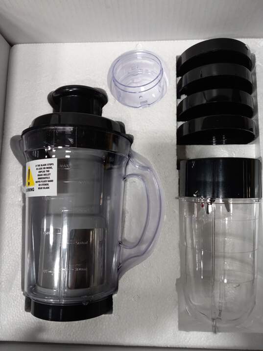 Magic Bullet Blender And Accessories IOB image number 4