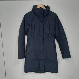 The North Face Women's Navy Blue Raincoat Size S