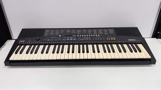 Black Yamaha PSR-210 Electric Keyboard image number 1