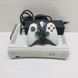 Microsoft Xbox 360 Fat 20GB Console Bundle Controller & Games alternative image