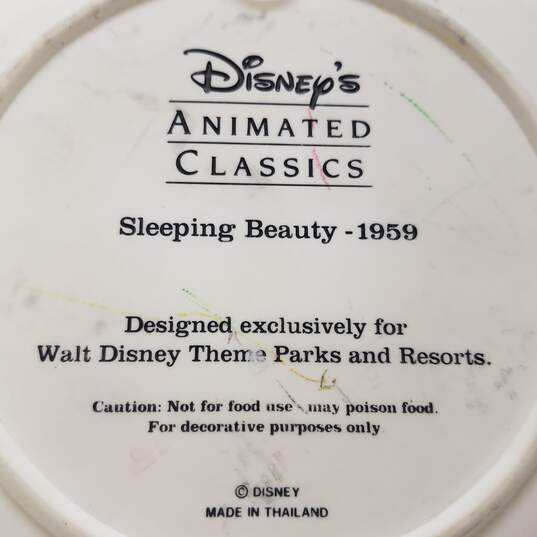 Disney Animated Classics Sleeping Beauty 1959 Collectors Plate image number 7