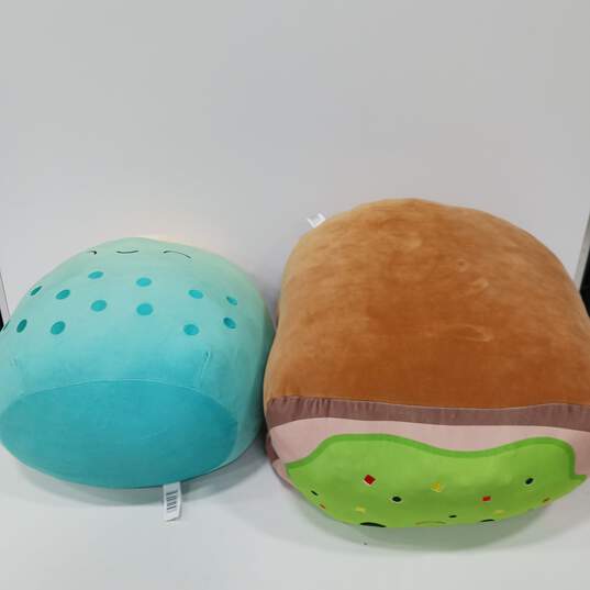 Bundle of 2 Large Squishmallows Jakkaria the Boba Drink & Sinclair The Avocado Toast image number 3