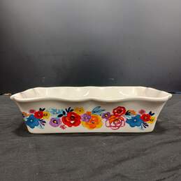 The Pioneer Woman Floral Bakeware Dish alternative image