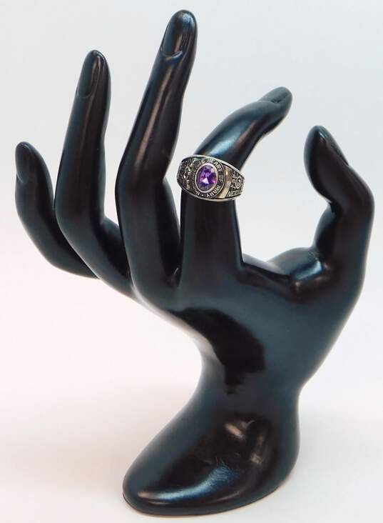 10k White Gold Purple Spinel 2006 Class Ring 7.4g image number 1