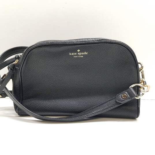 Buy the Kate Spade Pebbled Leather Crossbody Bag Black | GoodwillFinds