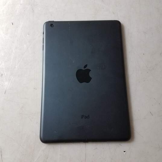 Apple iPad mini Wi-Fi Only/1st Gen Model A1432 image number 3