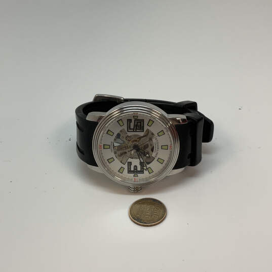 Designer Stuhrling ST-90050 Silver-Tone White Round Dial Analog Wristwatch image number 3