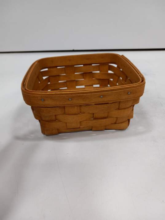 Small Longaberger Hand Woven Basket image number 4