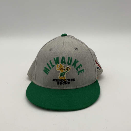 Mens Green Gray Milwaukee Bucks Eyelets Classic Baseball Cap Size L/XL image number 1