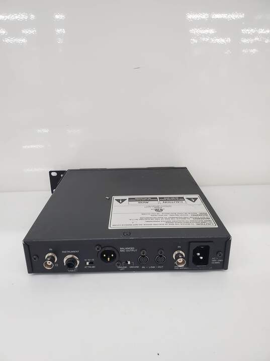Audio-Technica AEW-R4100C Diversity Receiver Untested image number 4