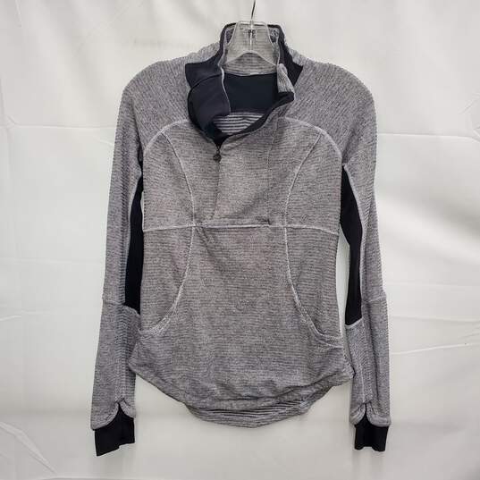 Lululemon Athletica WM's Base Runner Half Zip Rear Pocket Heathered Gray & Black Pullover w Thumbs Holes Size SM image number 1