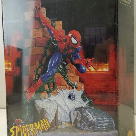 Buy the Toy Biz 1996 Marvel Comics Lot Spiderman Kit #48658 Level