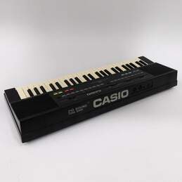 VNTG Casio Brand Casiotone MT-240 Model Electronic Keyboard/Piano
