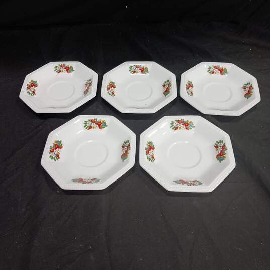 Set of 6  White Fairfield Christmas Saucers image number 2
