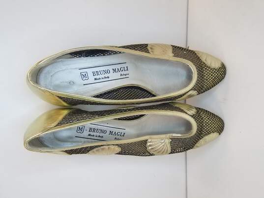 Bruno Magli Gold Mesh Seashell Women's Flats EU Size 39/US Size 8 image number 6