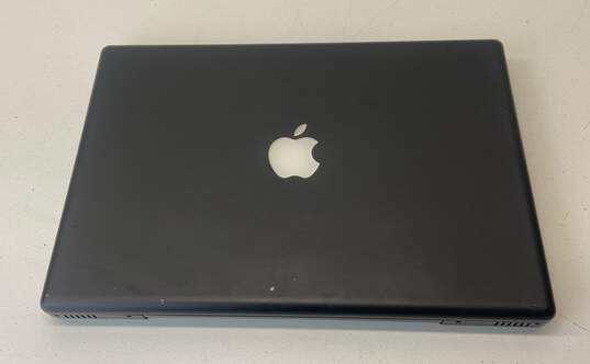 Apple MacBook 13" (A1181) No HDD image number 4