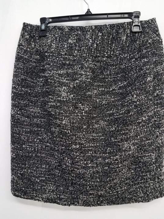 Ann Taylor Women's Black Skirt Size 6 image number 4
