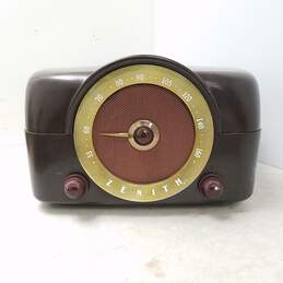 Zenith Bakelite Cobra Matic Tube Radio Phonograph Record Player alternative image