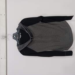Women's Grey Pull-Over Hoodie Size Small