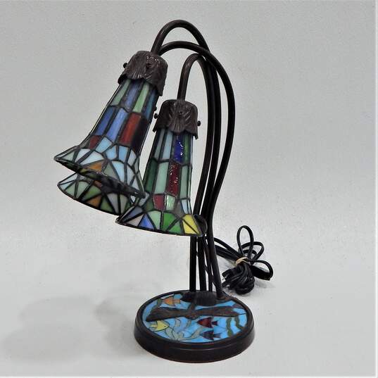 3 Light Tulip Shade Stained Glass Tiffany Style Table Lamp image number 1