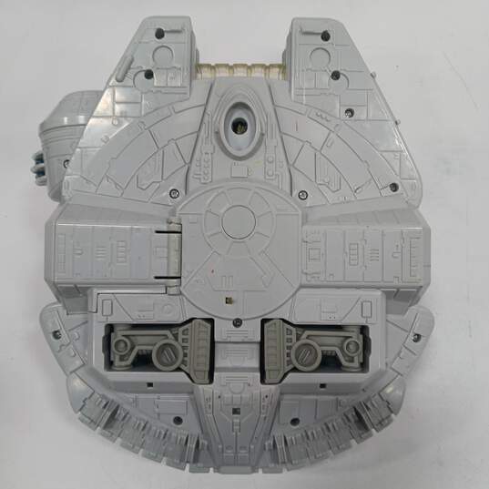 Star Wars Galactic Heroes Millennium Falcon image number 5