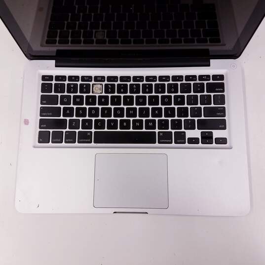 Apple MacBook Pro 13-inch (A1278) No HDD - For Parts image number 3