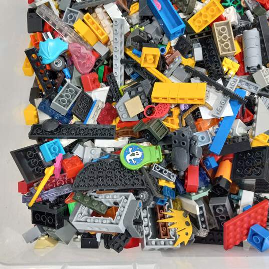 9.4lbs. of Assorted LEGO Building Bricks image number 4