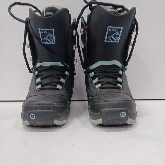 Women's Lodi Snowboarding Boots Size 6 image number 1