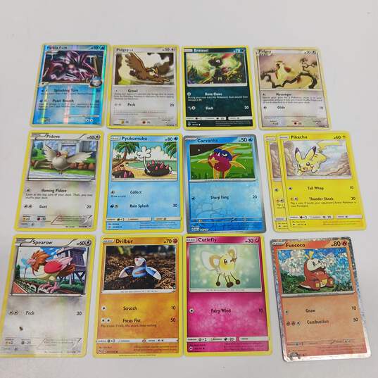 7.7LB Bulk Lot of Assorted Pokemon Trading Cards image number 5