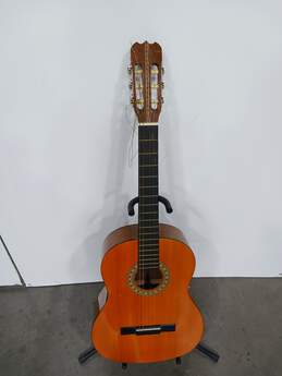 Brown Lotus LC30 Amber Wood Classical Acoustic Guitar In Hard Case alternative image