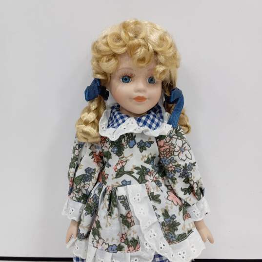 Applause 'Dolls by Pauline' Porcelain Doll IOB image number 3