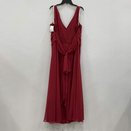 NWT Womens Red Sleeveless V-Neck Pleated Front Bridesmaid Maxi Dress Sz 24 image number 2