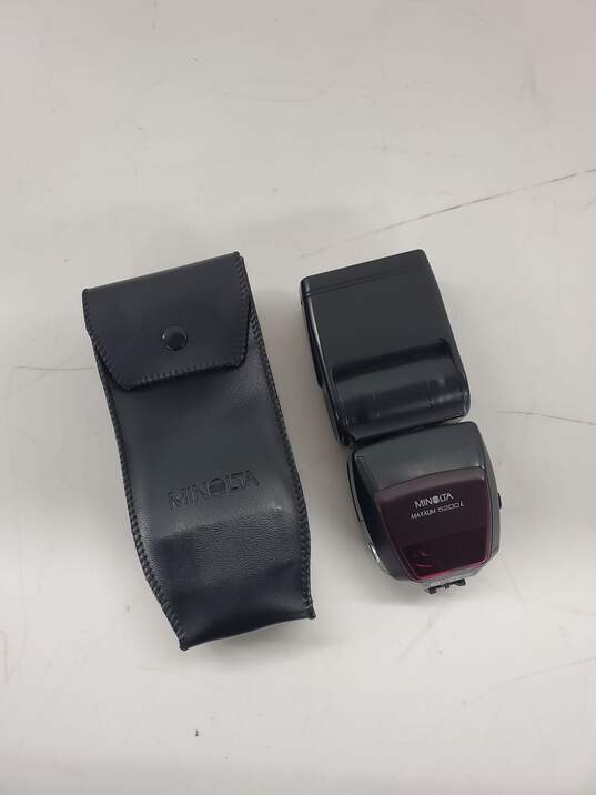 Minolta Camera Flash with Case - Untested image number 1