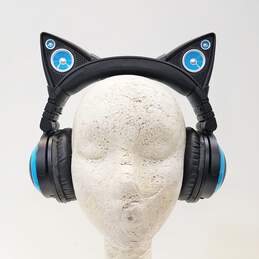 Brookstone Limited Edition Ariana Grande Cat Ear Wireless X6 Bluetooth Headphones with Case alternative image