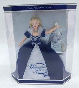 Millennium Princess 2000 Barbie Doll Special Edition with Keepsake Ornament