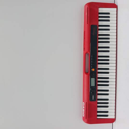 Casio CT-S200RD Keyboard image number 1